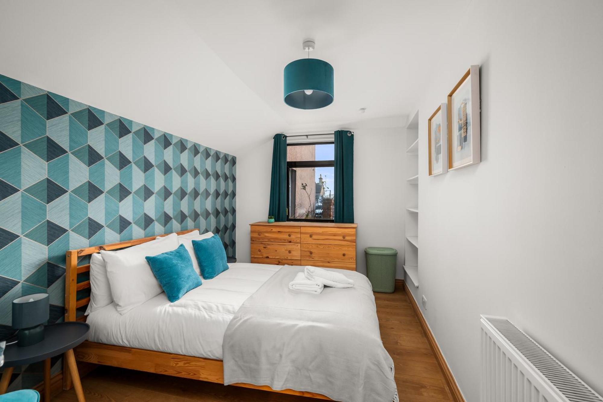 Fontain House: 4 Bedroom Victorian Holiday home Blairgowrie and Rattray