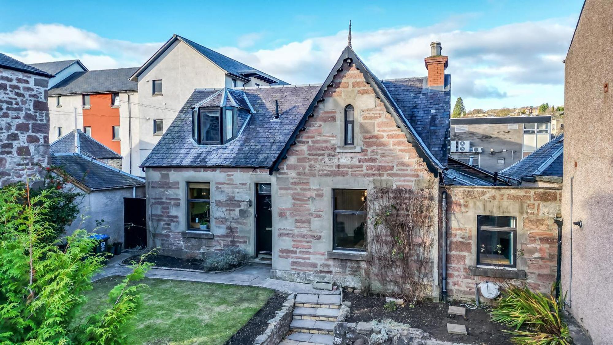 Fontain House: 4 Bedroom Victorian Holiday home Blairgowrie and Rattray